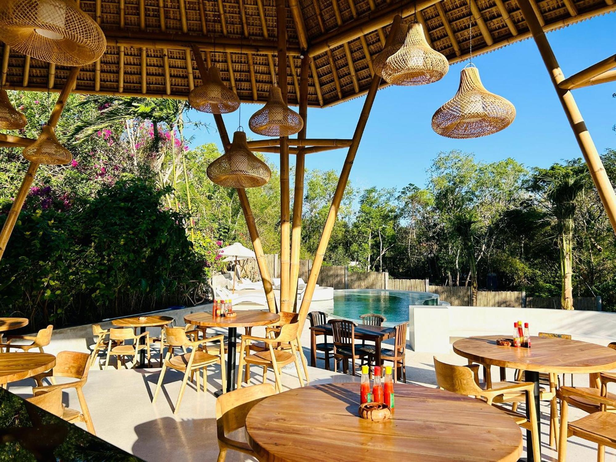 Tregge Surf Camp Uluwatu Ξενοδοχείο Εξωτερικό φωτογραφία