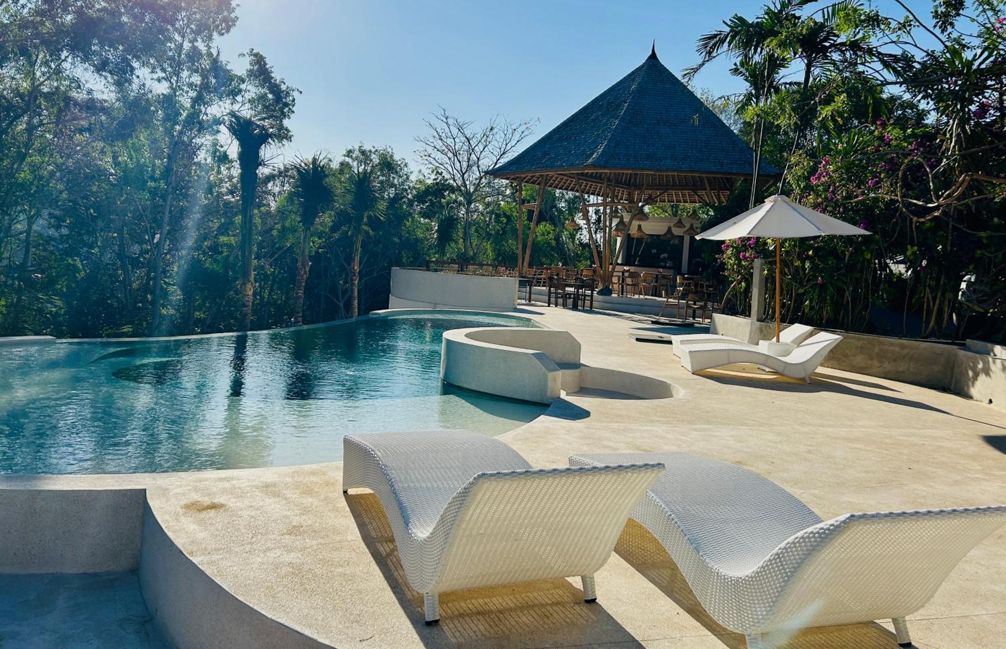 Tregge Surf Camp Uluwatu Ξενοδοχείο Εξωτερικό φωτογραφία
