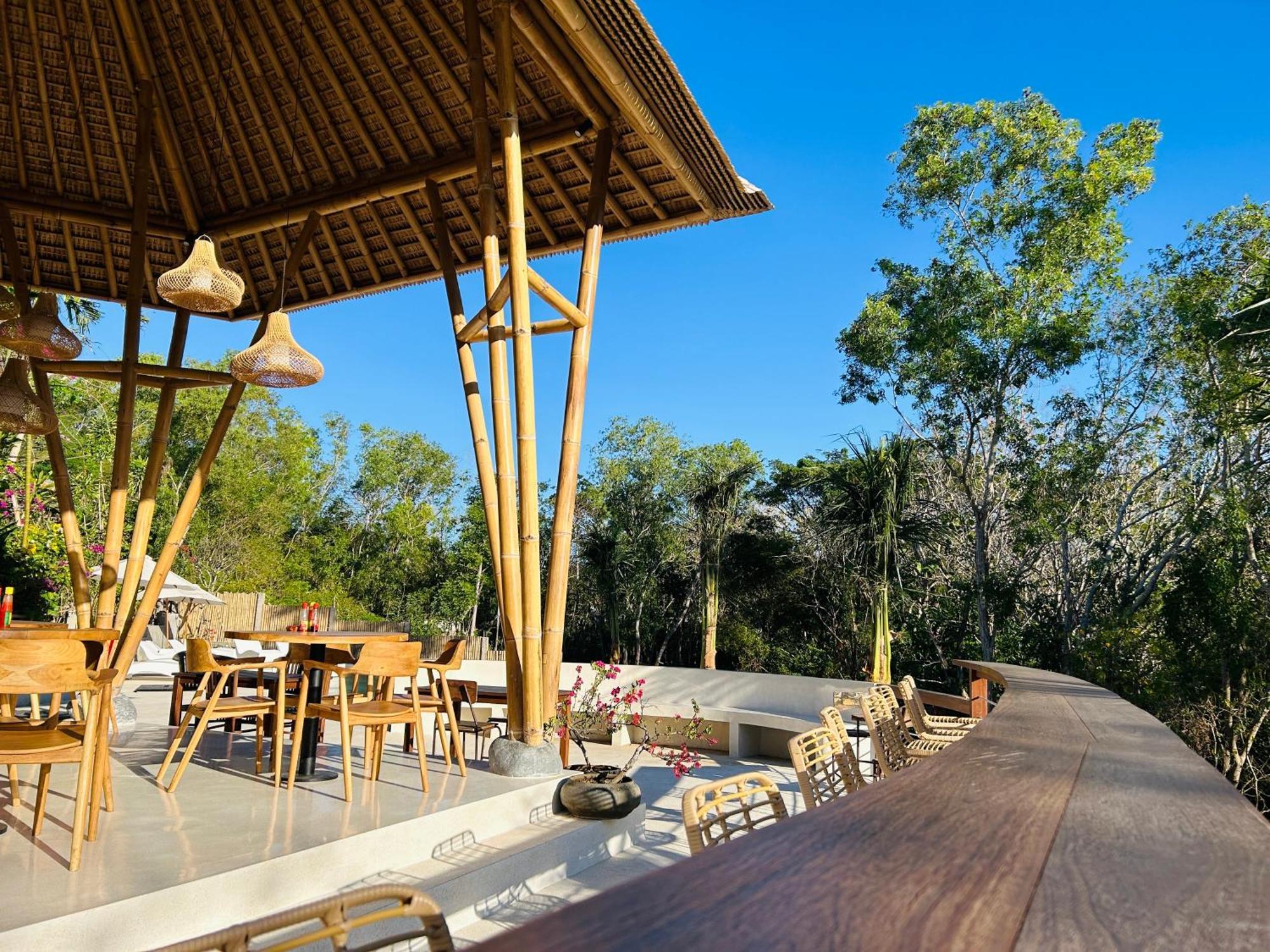 Tregge Surf Camp Uluwatu Ξενοδοχείο Εξωτερικό φωτογραφία